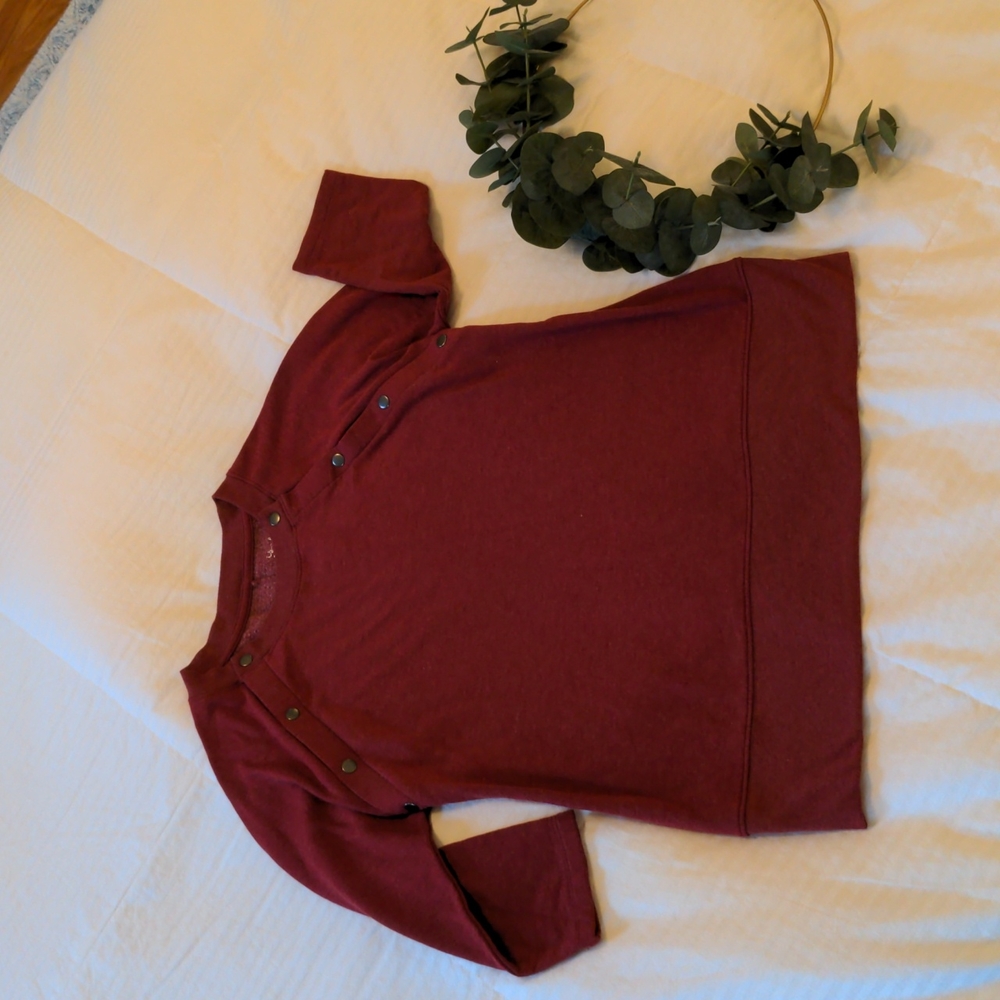 nursing/maternity 3/4 sleeve sweatshirt